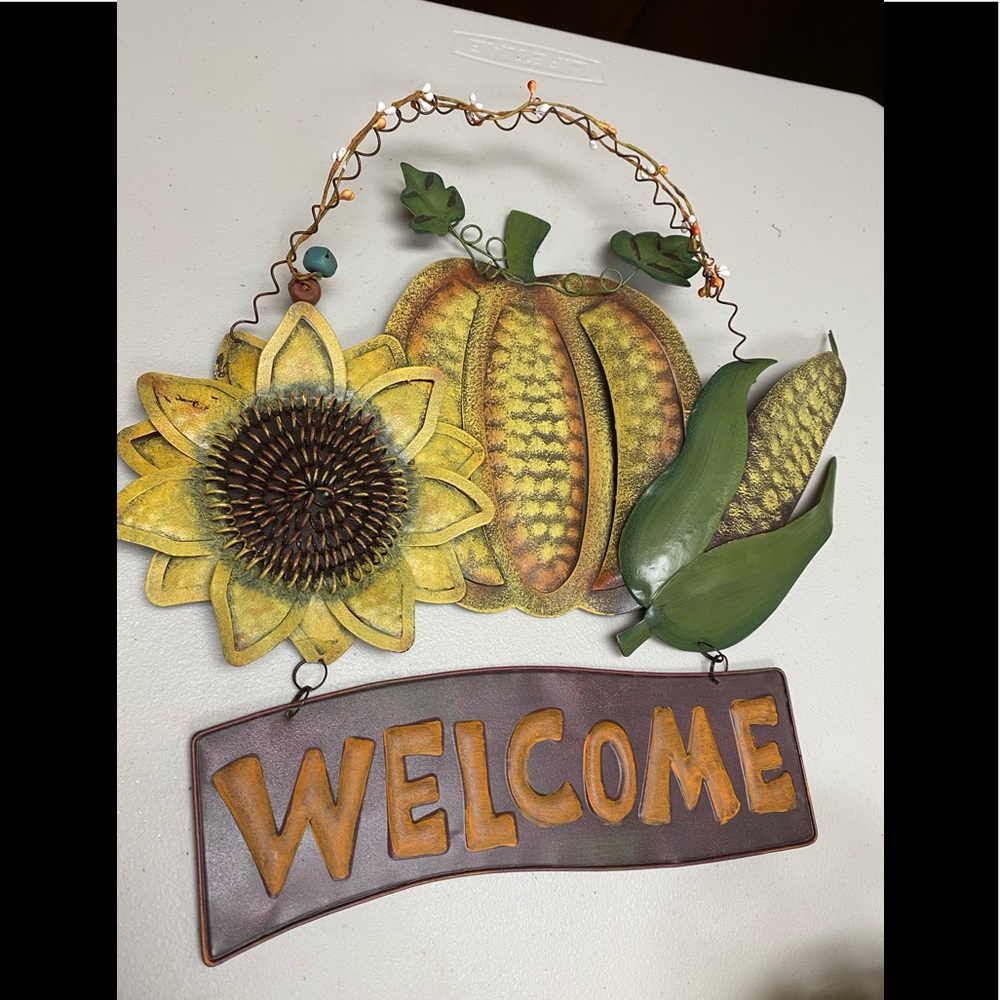 Home Interiors Retired tin metal welcome fall sunflowers plaque